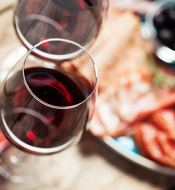 Accompagnement culinaires : vin rouge aux joues IGP Côtes de Thongue